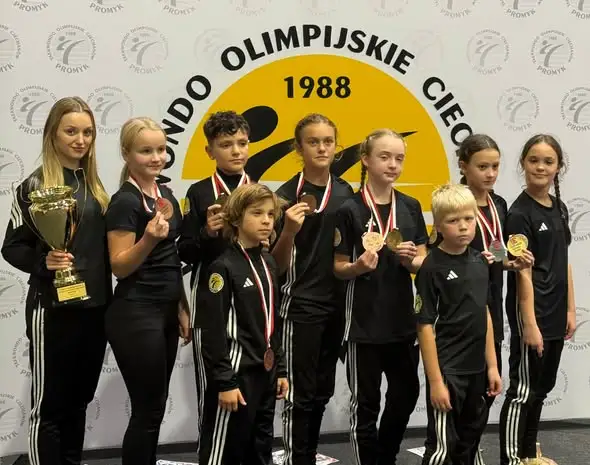 Ciechanów: Młodzi taekwondziści z TKKF Promyk na podium Mistrzostw Strefy C